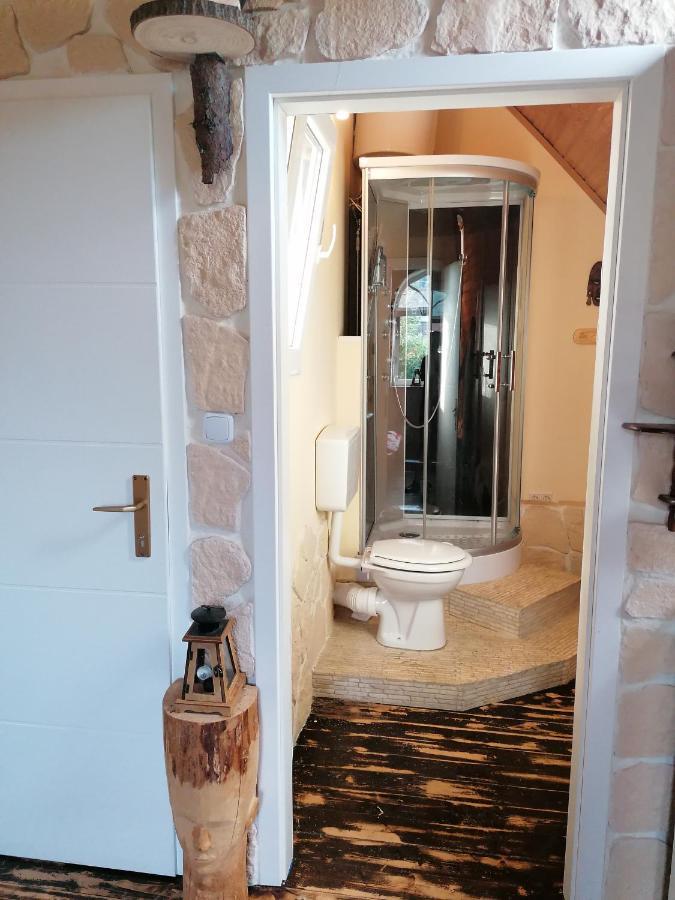 Haus Daniela Apartment Klagenfurt am Woerthersee ภายนอก รูปภาพ