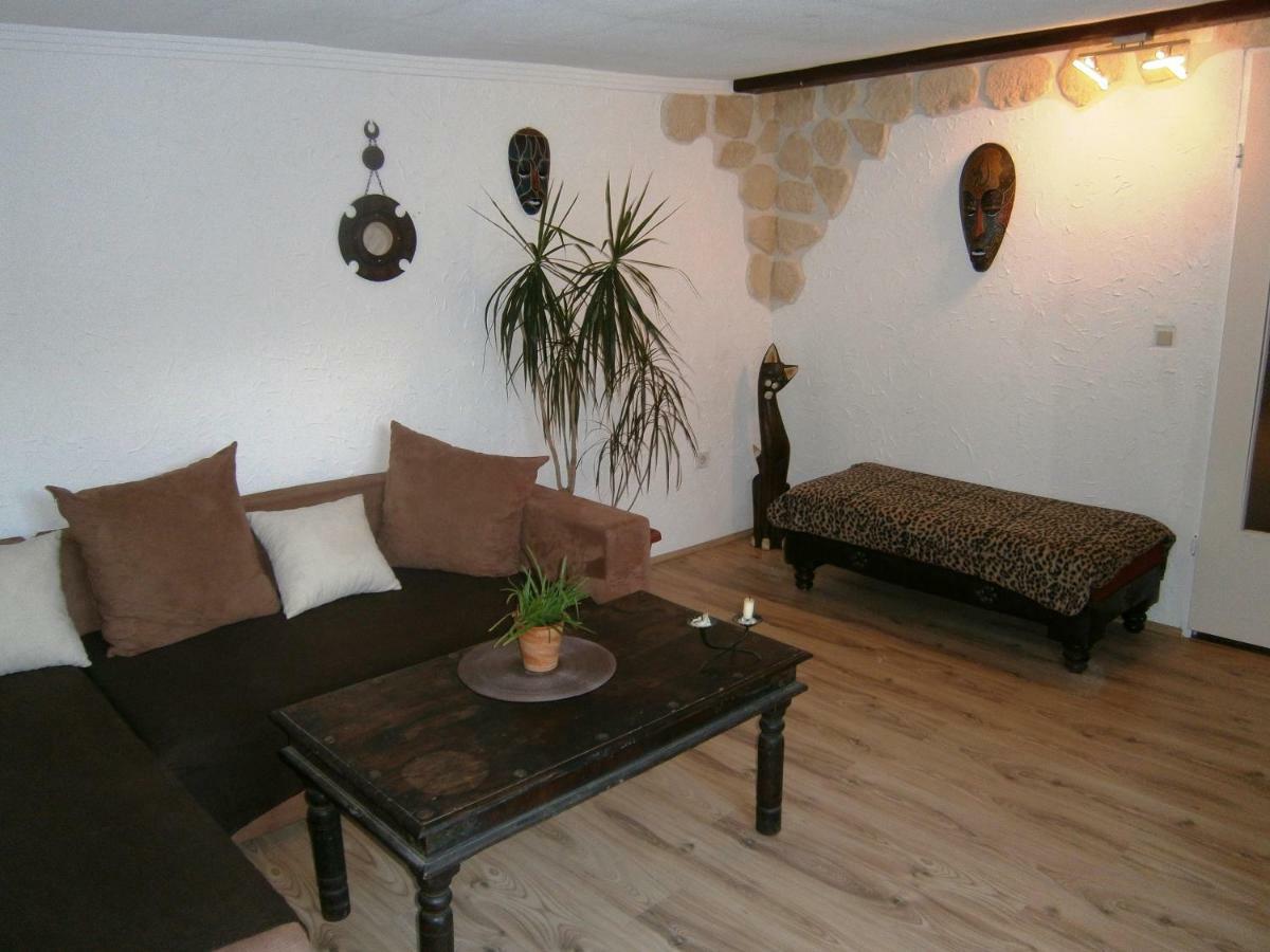 Haus Daniela Apartment Klagenfurt am Woerthersee ภายนอก รูปภาพ
